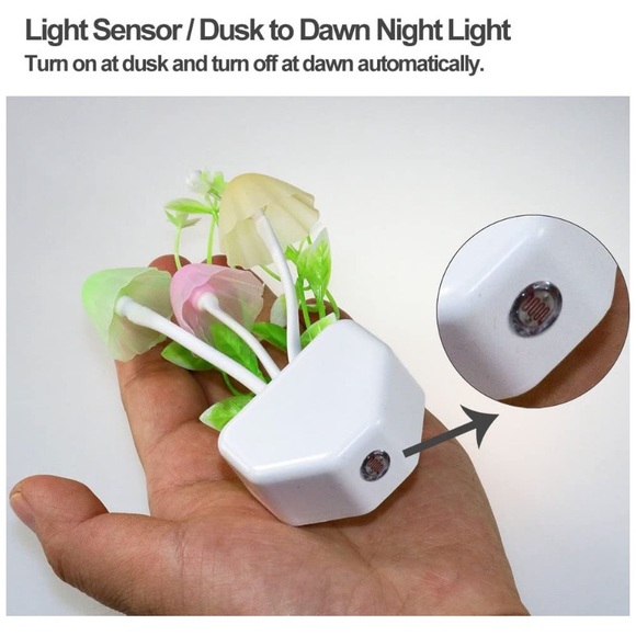 2 Pack Led Night Light w/Dusk to Dawn Sensor - Picture 6 of 7